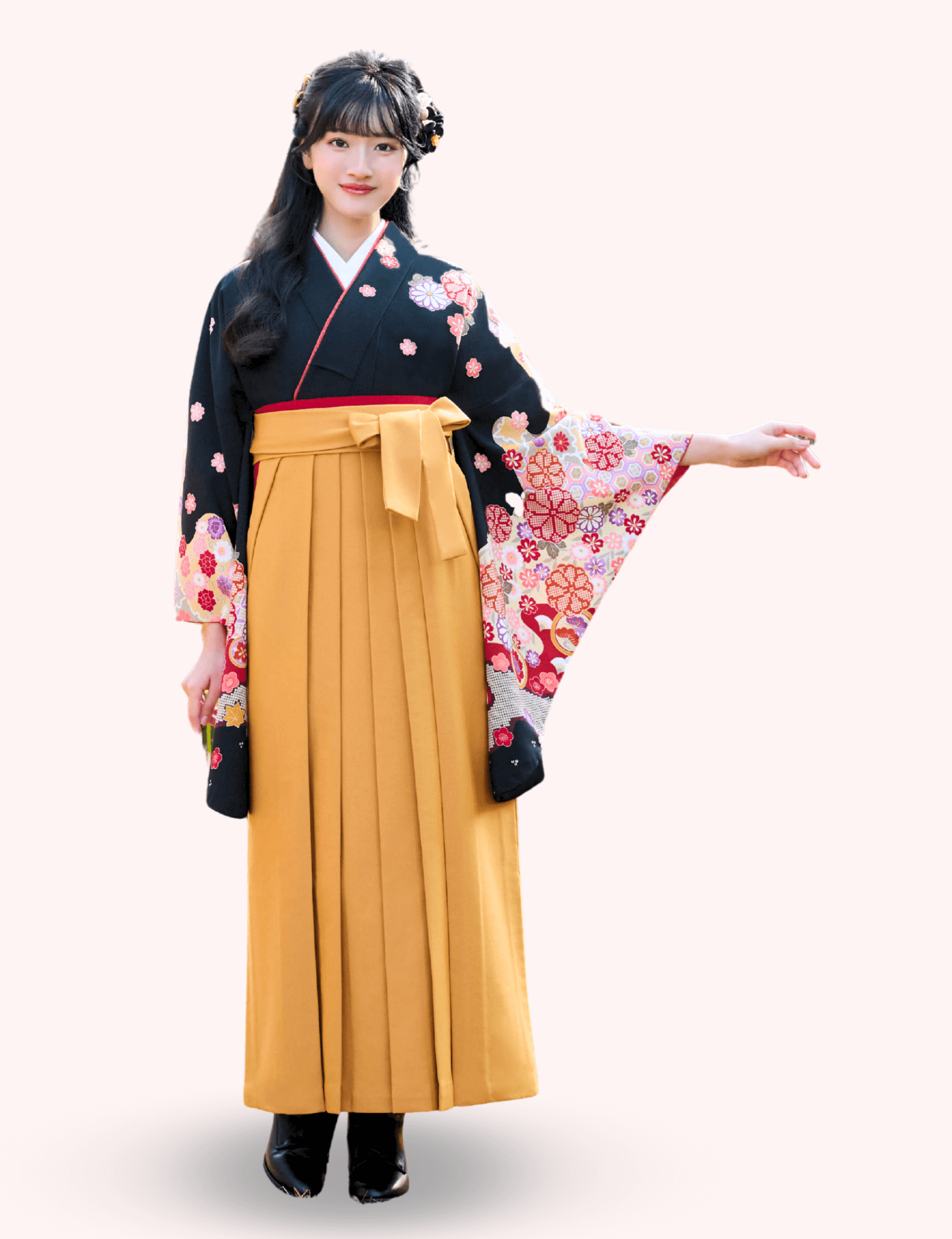〈着物〉黒色 匹田菊模様着物 〈袴〉からし色（さび朱） 無地袴 【105】