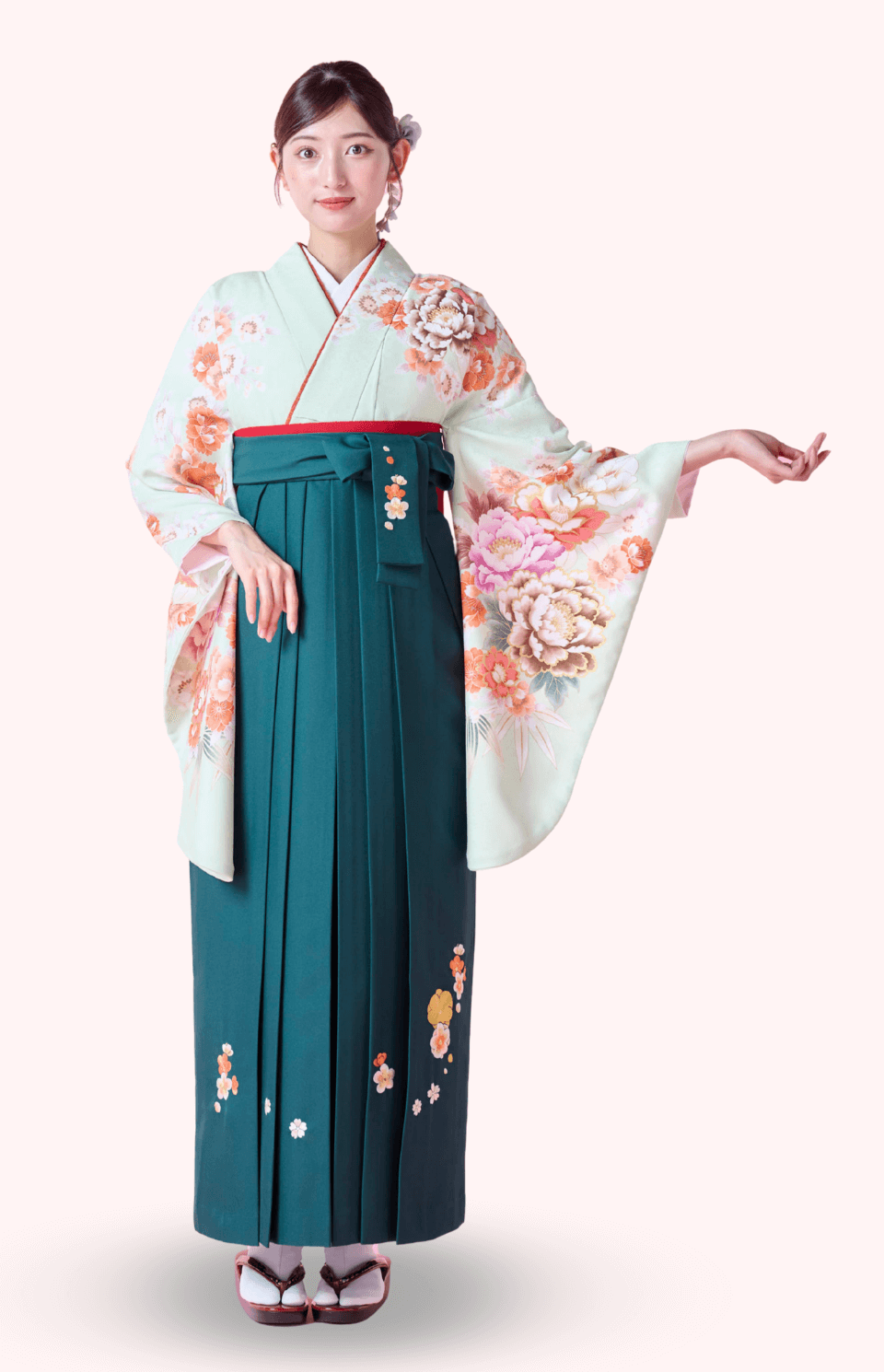 〈着物〉ヒワ色 牡丹と椿柄着物 〈袴〉グリーン色 梅刺繡袴 【118】