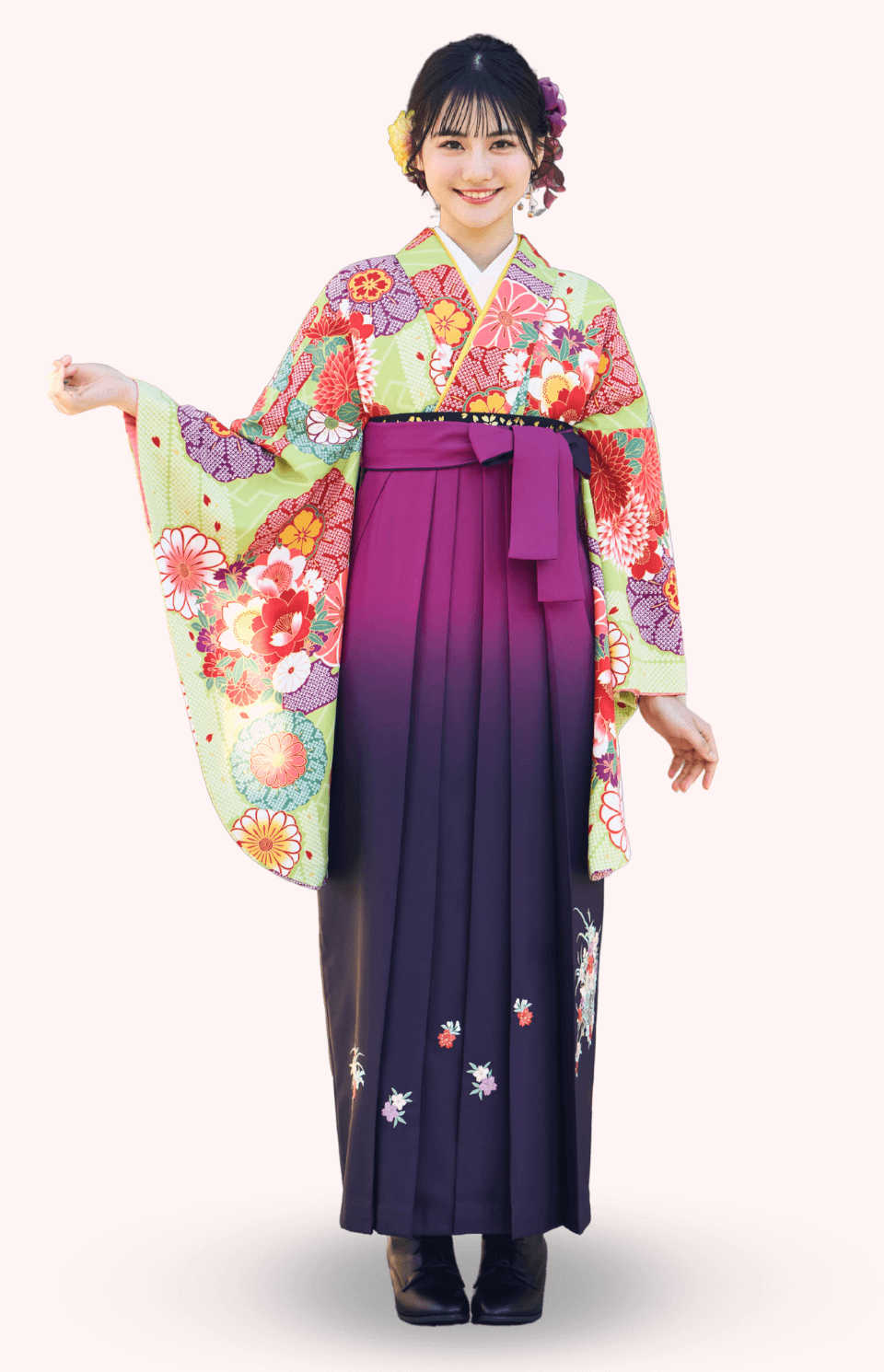〈着物〉若草色 さや形柄着物 〈袴〉紫色&ワイン色ぼかし 花車の刺繍袴 【126】