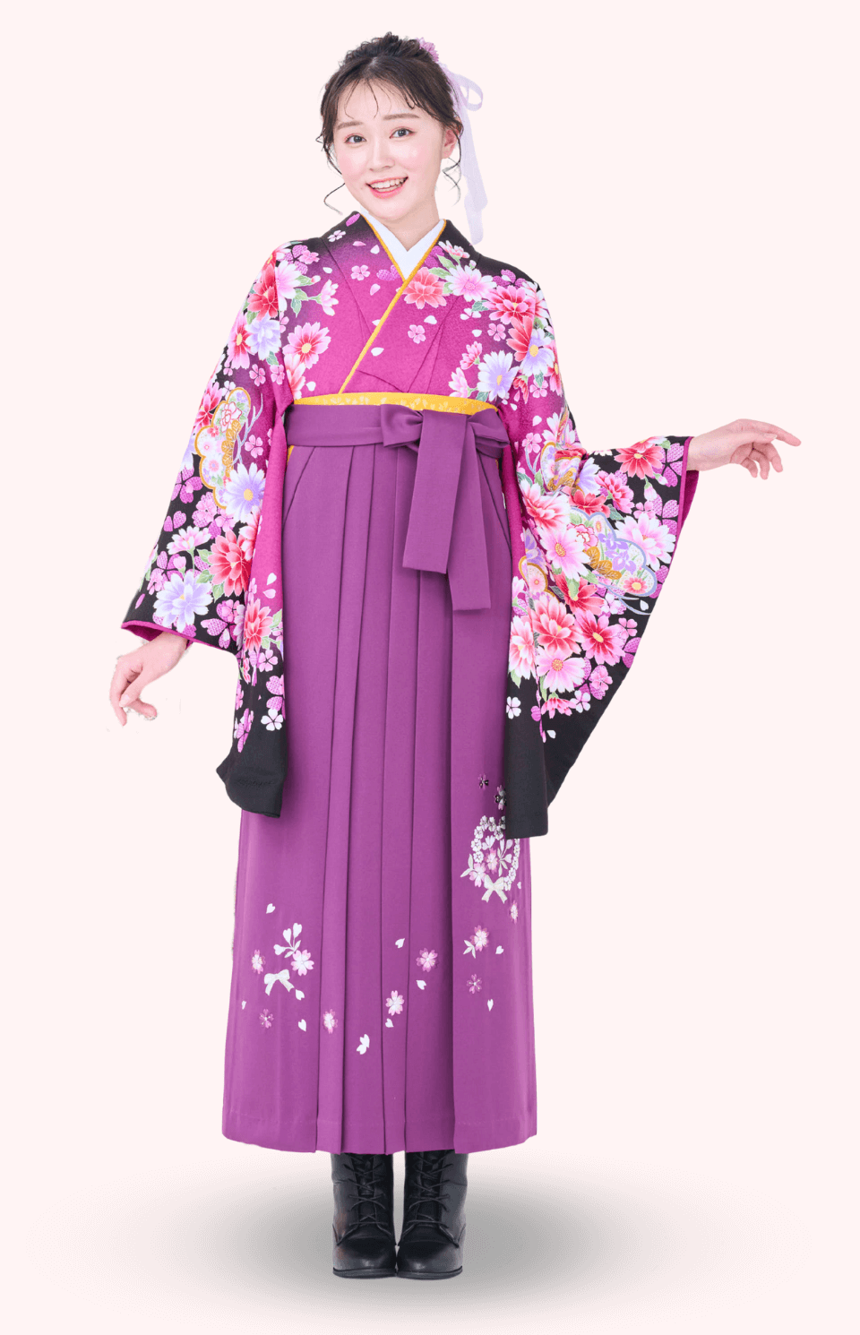 〈着物〉紫色 匹田桜に松柄着物 〈袴〉紫色 ハートリボン刺繍袴 【140】