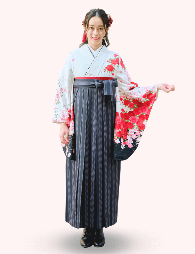 〈着物〉白色 八重桜柄着物 〈袴〉グレー色 ストライプリーフ柄袴 【150】