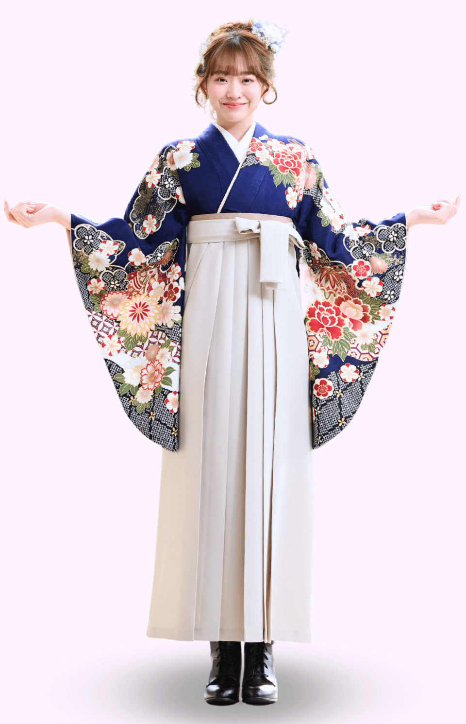 〈着物〉紺色 雲取り慶長柄 〈袴〉アイボリー色 無地袴 【304】