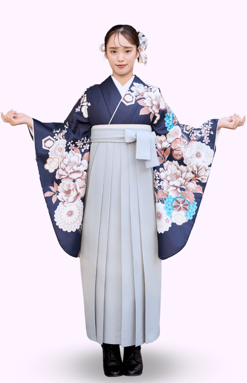 〈着物〉紺色 牡丹菊に七宝柄 〈袴〉グレー色 無地袴 【316】