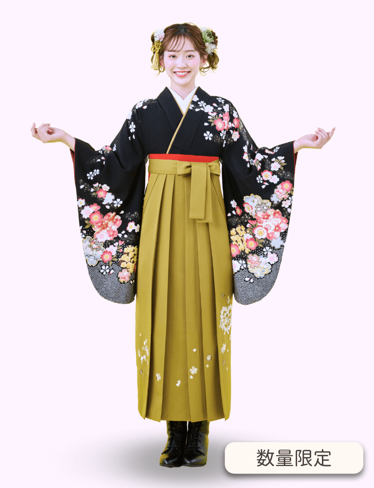 〈着物〉黒色 匹田桜柄着物 〈袴〉オリーブ色 ハートリボン刺繍袴 【331】