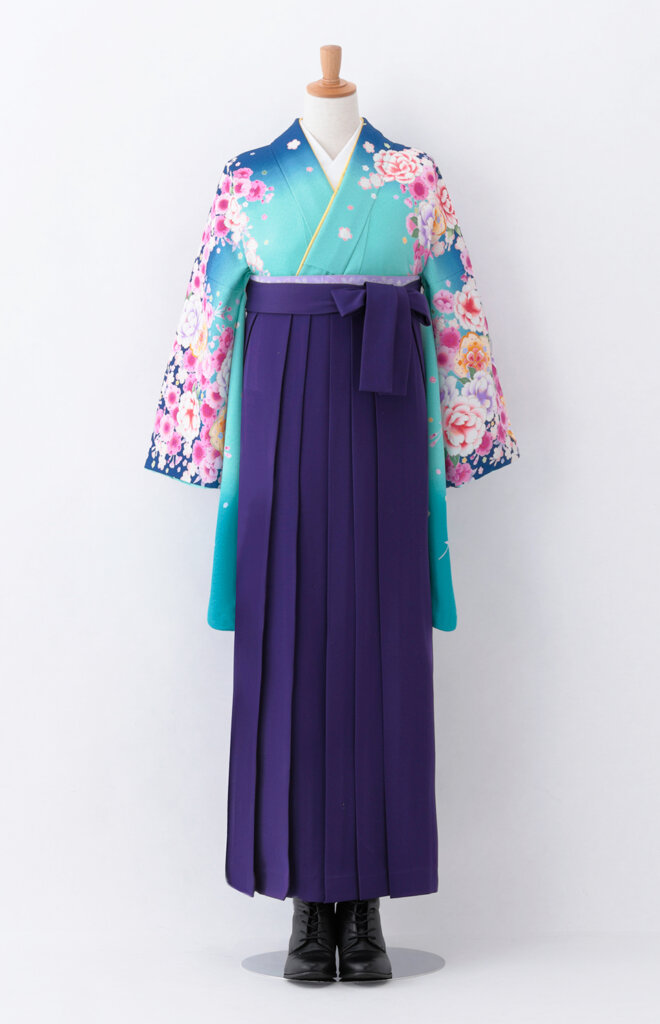青系の着物
紫系の袴