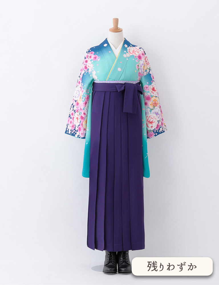〈着物〉水色×青色 変り桜柄着物 〈袴〉紫色 無地袴 【T121】