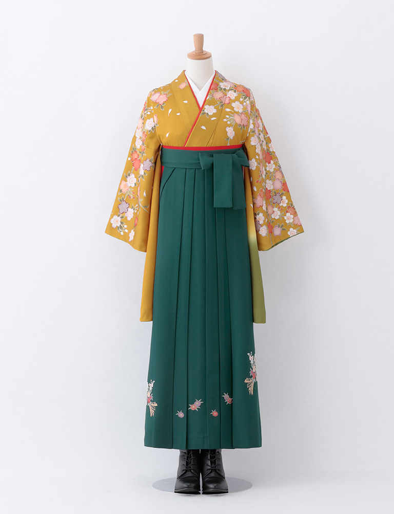 着物〉クリーム色 花弁柄着物 〈袴〉グリーン色 梅刺_袴 【T169 