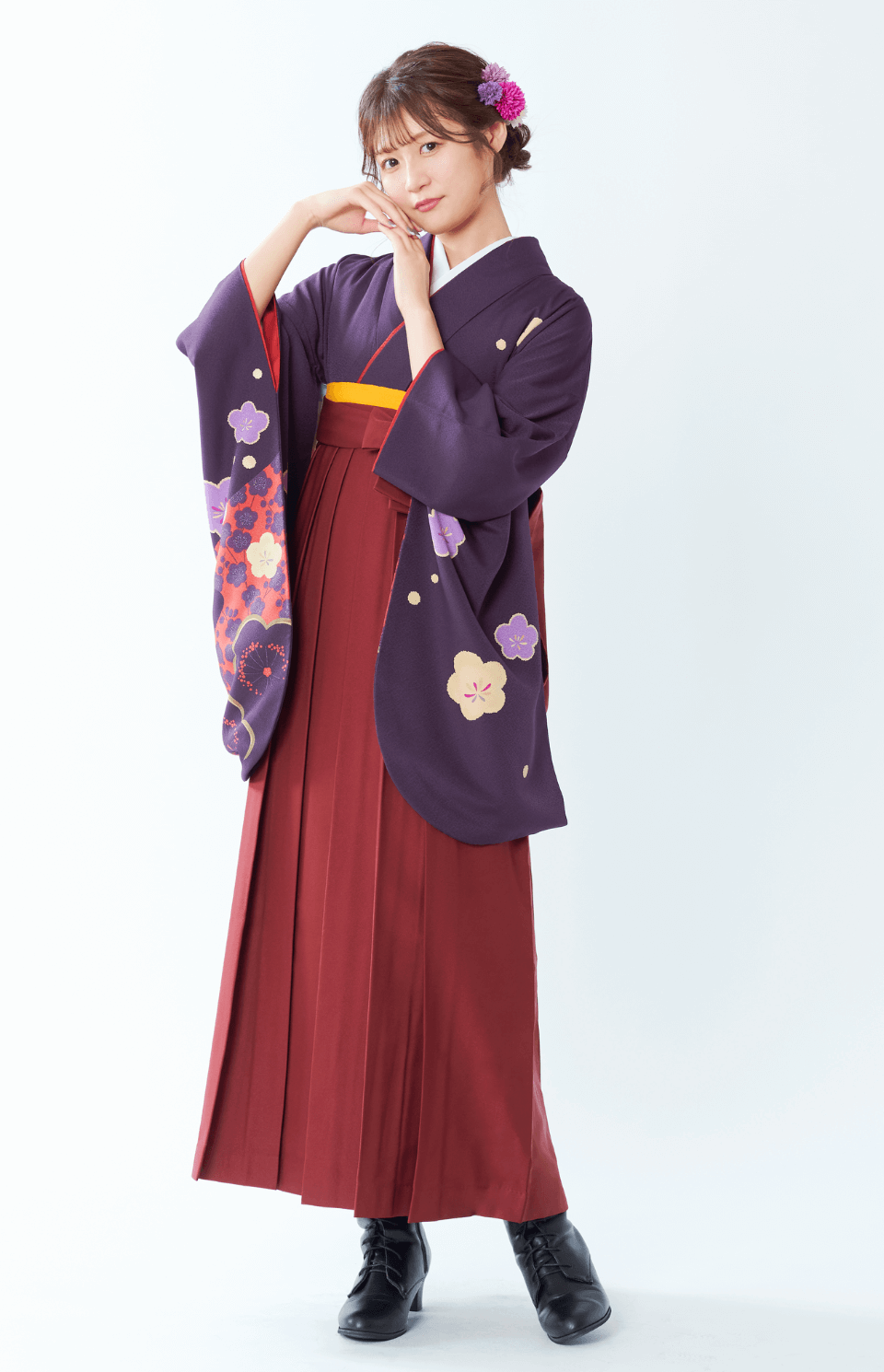 〈着物〉紫色 梅 〈袴〉エンジ色 無地袴 【G063】