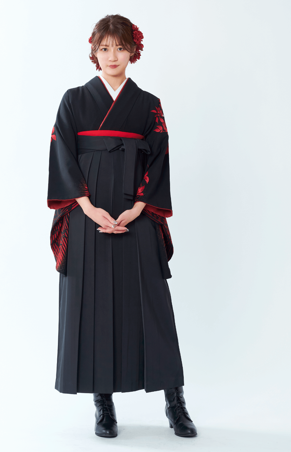 〈着物〉黒色 南天 〈袴〉黒色 無地袴 【G078】