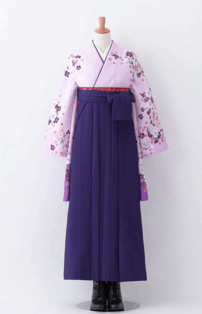 紫系の着物
紫系の袴
