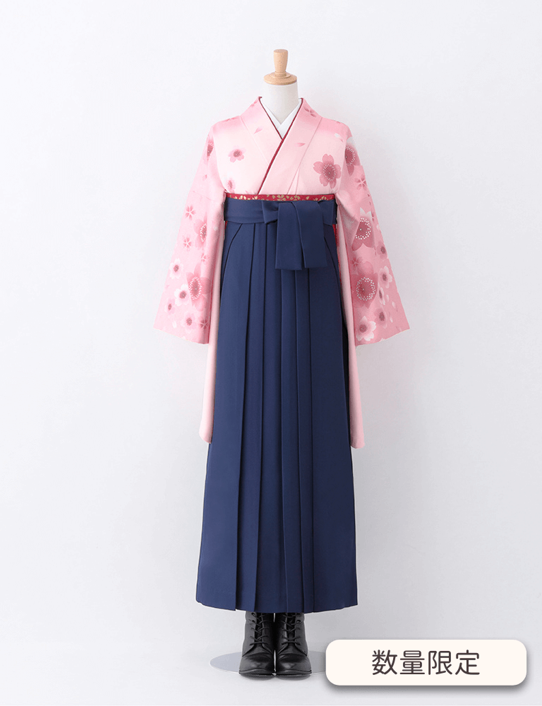 〈着物〉ピンク色 モダン桜柄着物 〈袴〉紺色 無地袴 【T198】