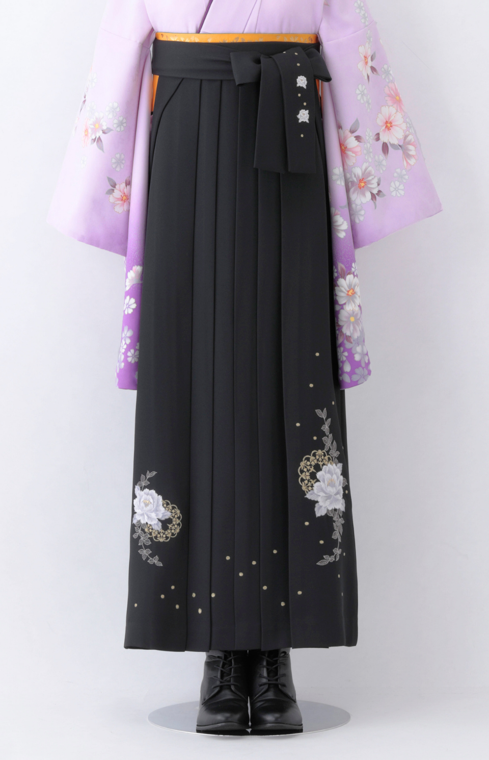 〈袴〉黒色 花王冠刺繍袴 【U050】