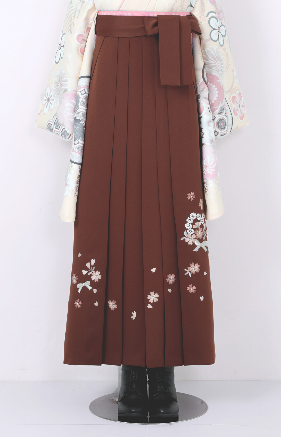 〈袴〉ブラウン色 ハートリボン刺繍袴 【U055】