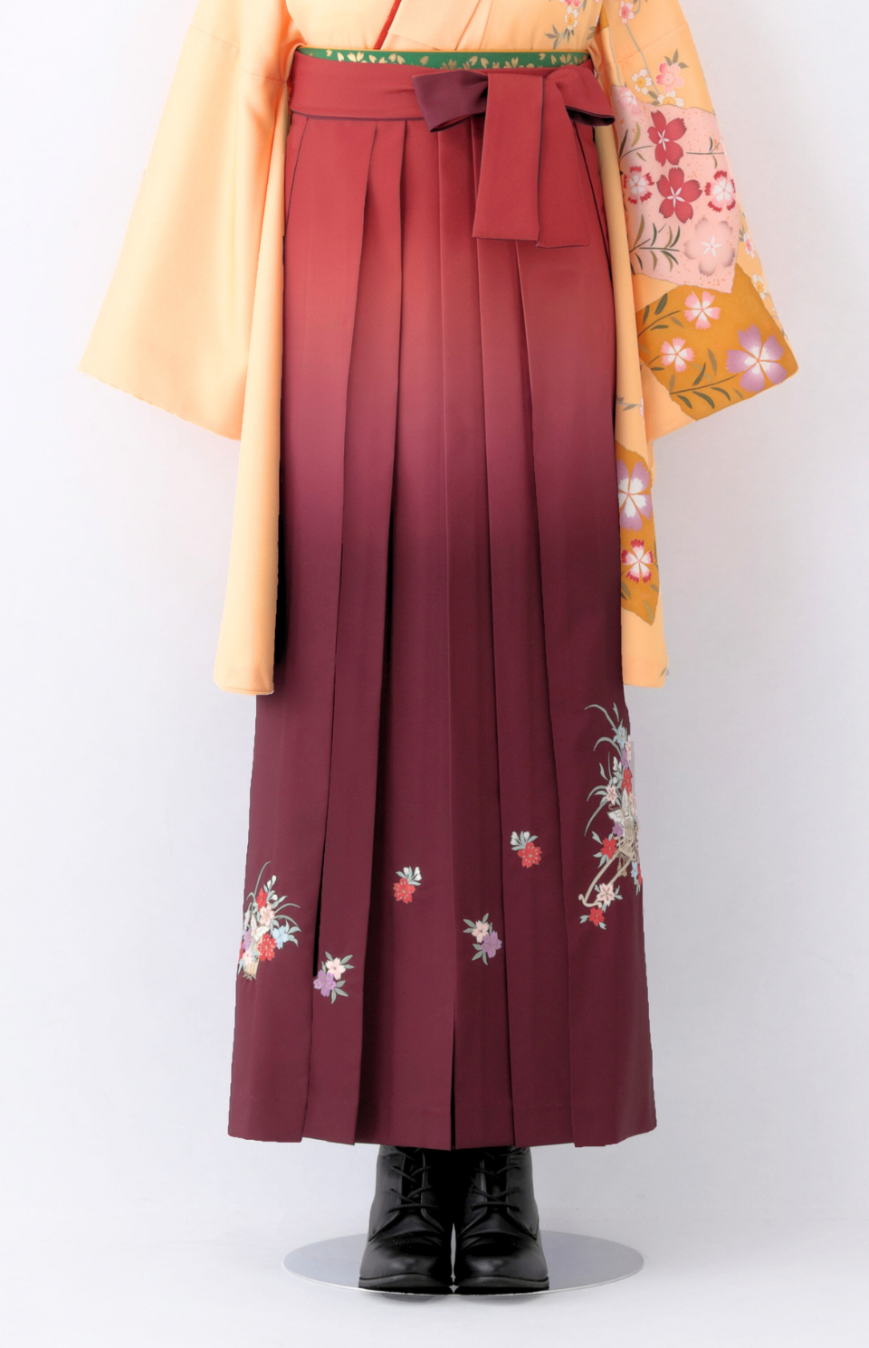 〈袴〉エンジ色&茶色ぼかし 花車の刺繍袴 【U077】